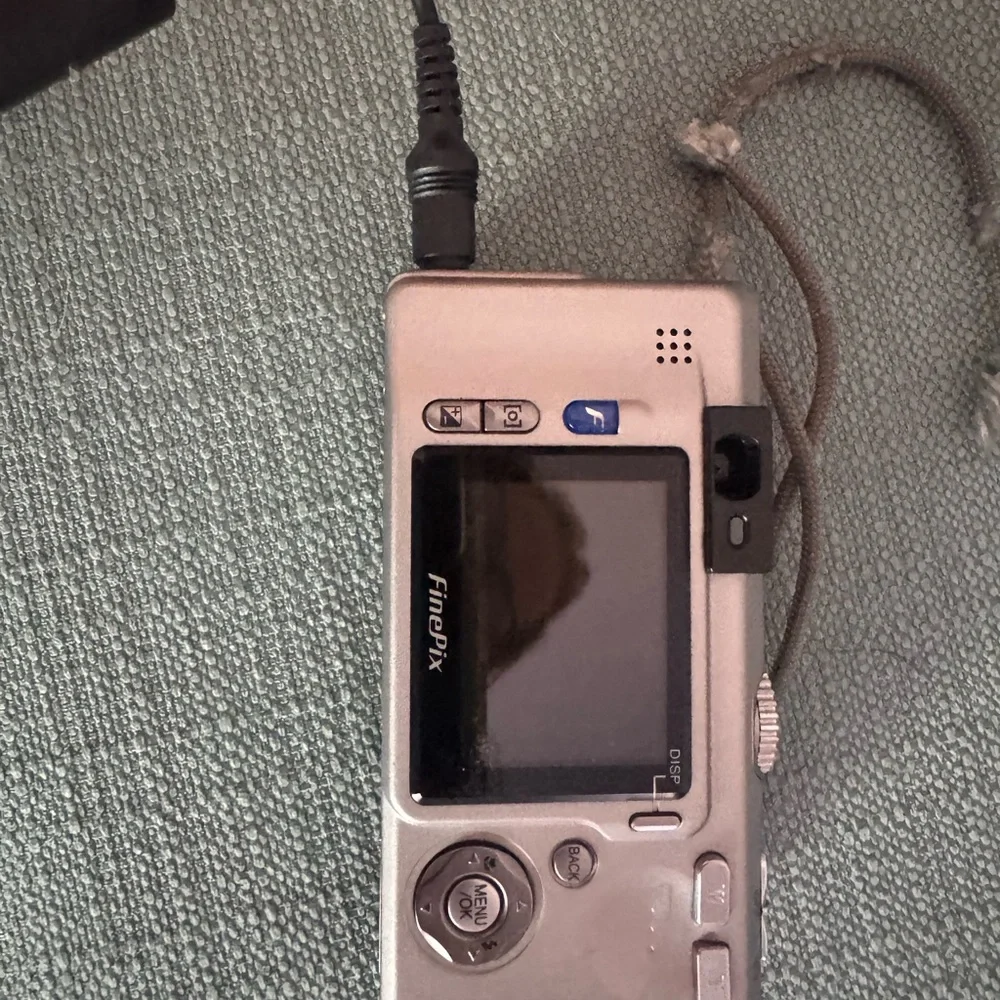 Fujifilm Silver Compact Point-and-Shoot Digital Camera - no box, case included.